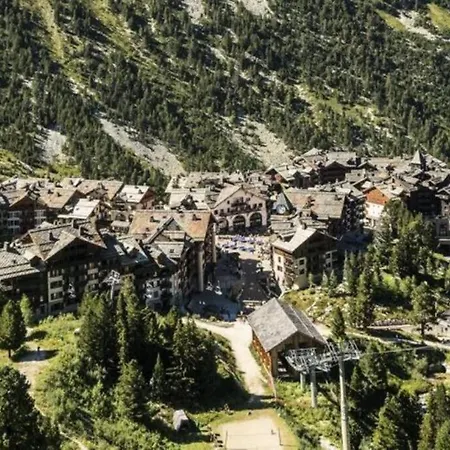 Arc 1950 2bdrm 6/8 Guests Ski-in/out Pool+jacuzzi Lägenhet Les Arcs (Savoie)