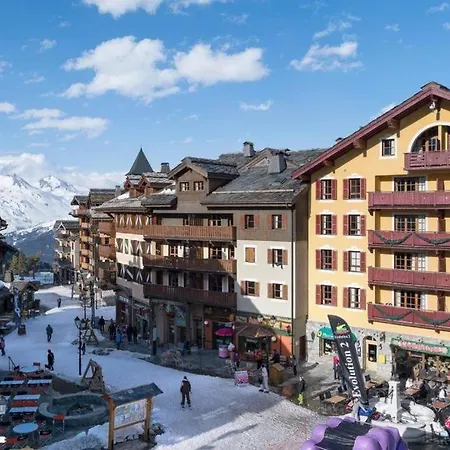 Arc 1950 2bdrm 6/8 Guests Ski-in/out Pool+jacuzzi Les Arcs (Savoie)
